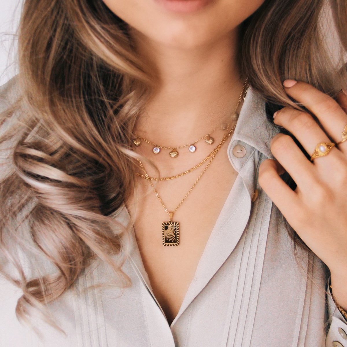 Stainless steel small twisted necklace – gold - Selva & Co