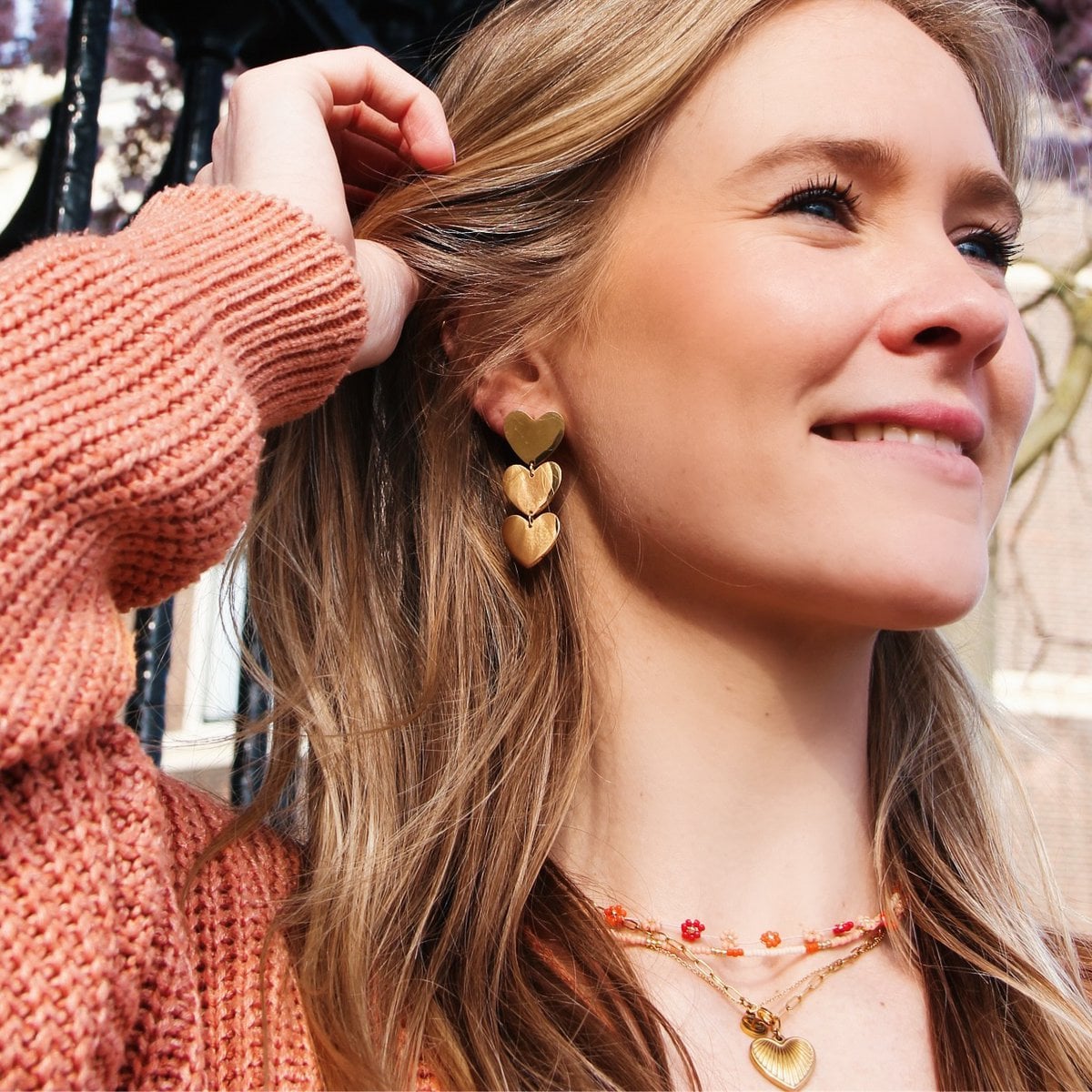 Statement oorbel 3 harten – goud - Selva & Co