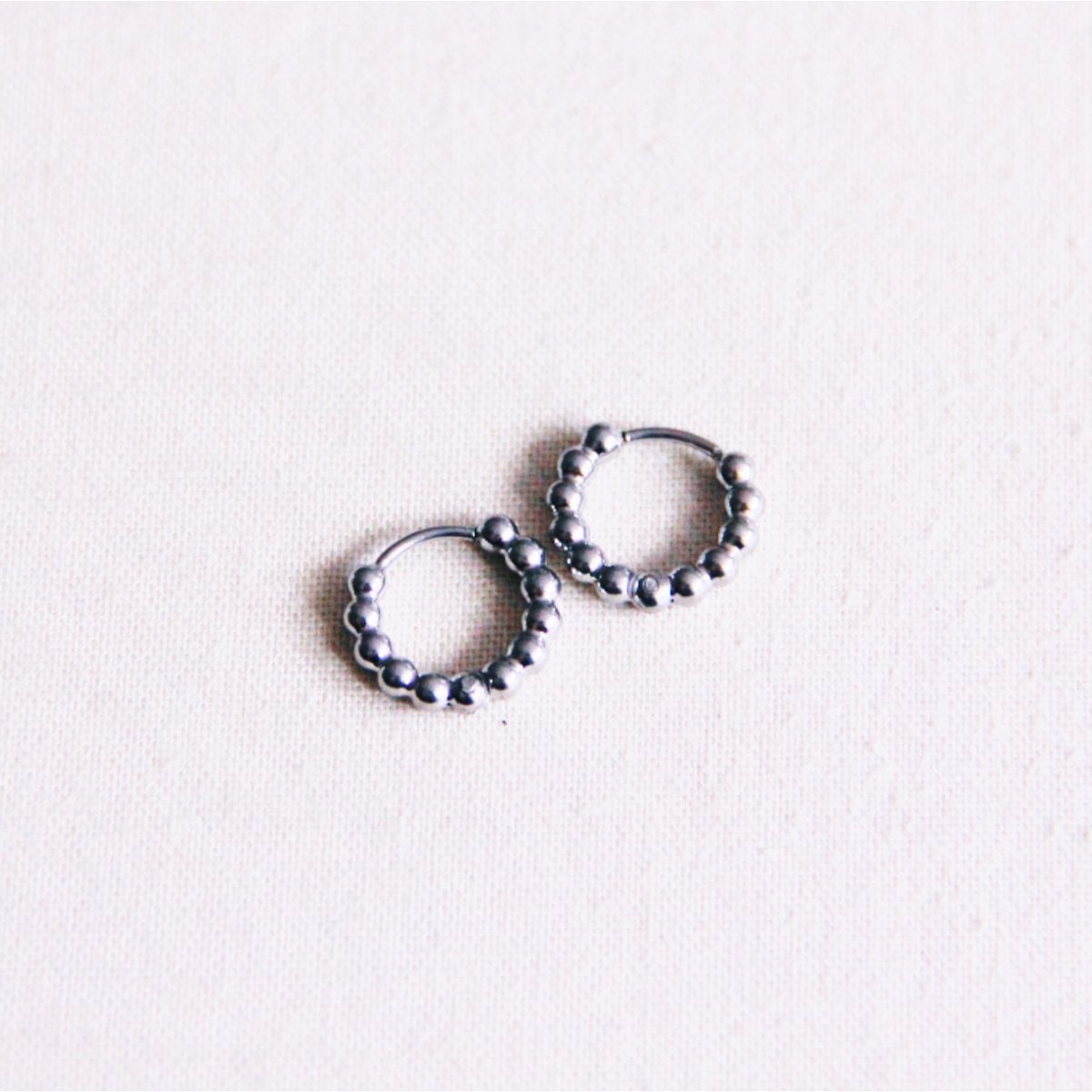 Balletjesoorbellen van roestvrij staal 10 mm - zilver - Selva & Co