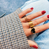 Ring met vierkante kristalsteen - rood - Selva & Co
