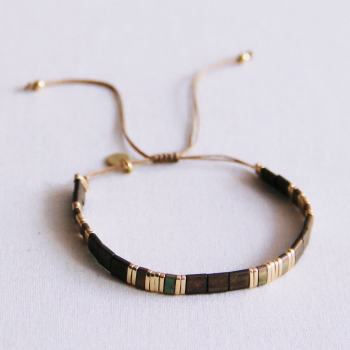 Tilabead bracelet - mocha/gold-plated - Selva & Co