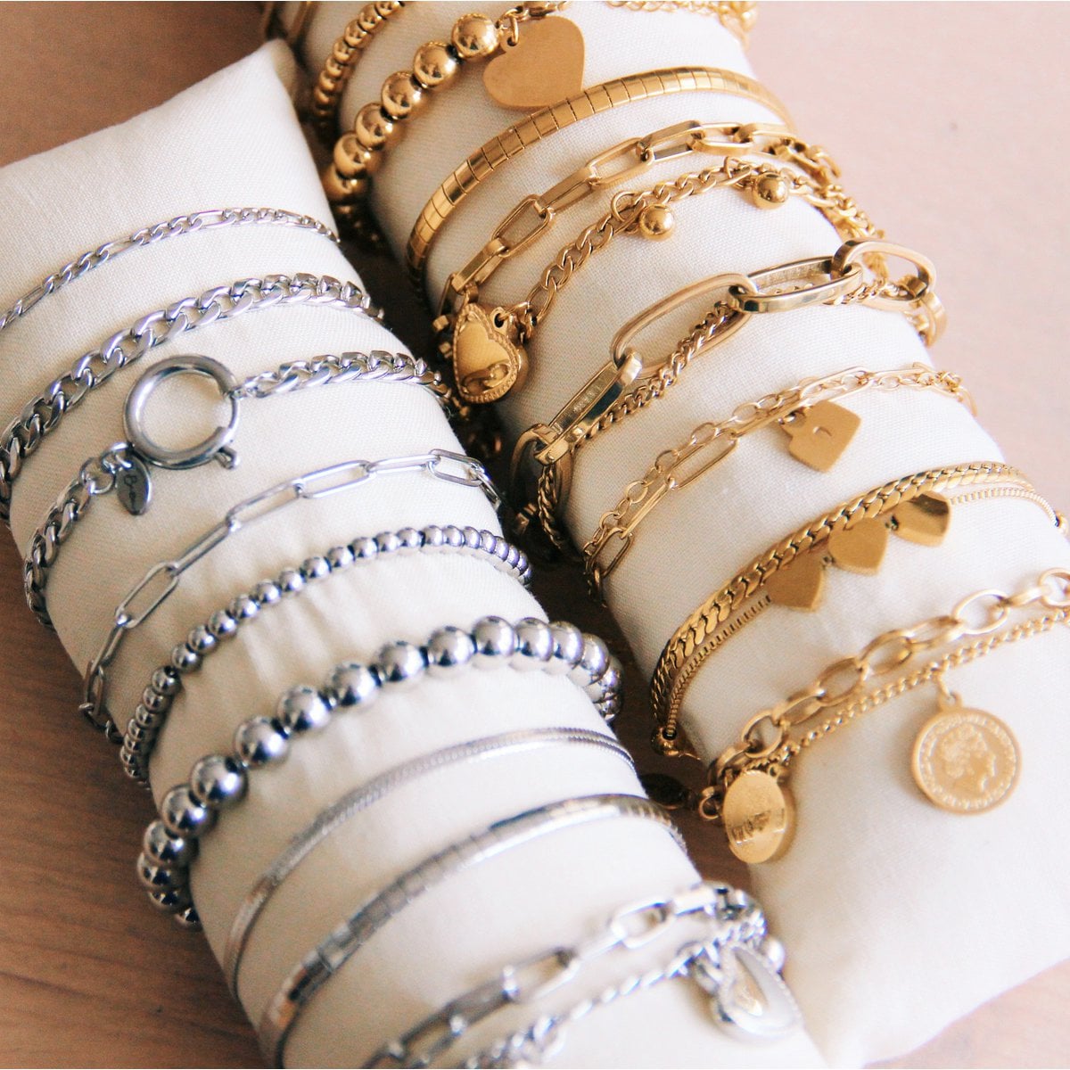 SA813 - Steel bracelet “flat snake” - gold - Selva & Co