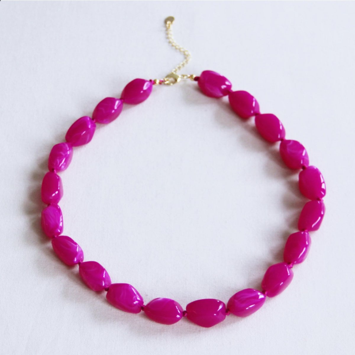 Kralenketting 'nugget' groot - fuchsia - Selva & Co