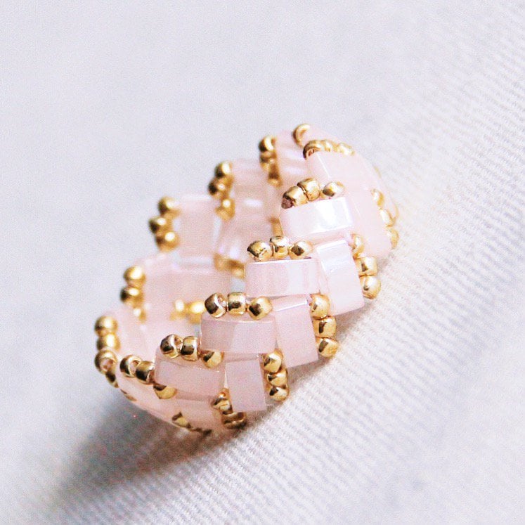 Tilabead-ring - lichtroze/goud - Selva & Co