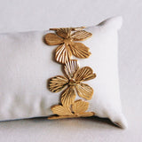 Bangle XL bloemen - goud - Selva & Co