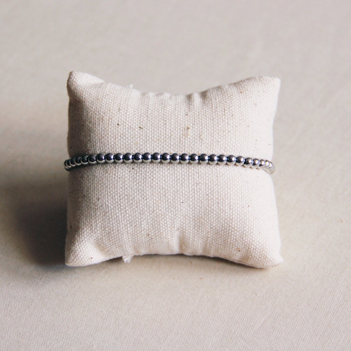 SA816 - Steel beaded bracelet - silver - Selva & Co
