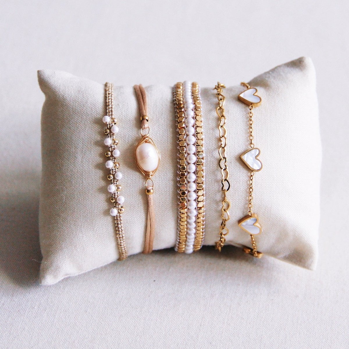 Fine heart chain bracelet - Selva & Co