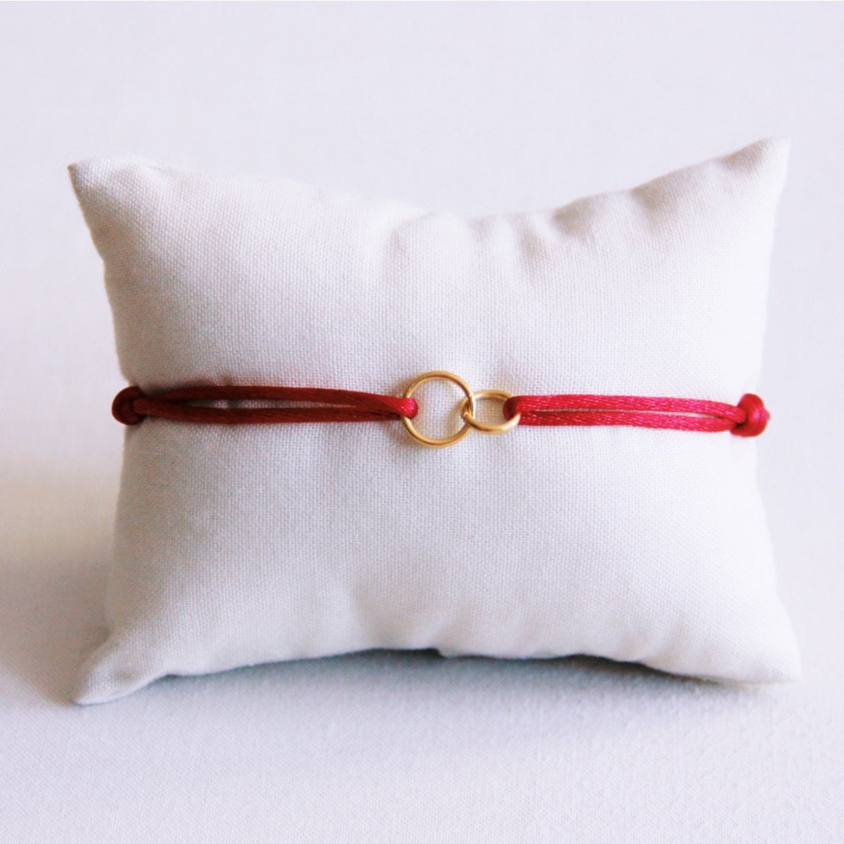Infinity satin bracelet - burgundy - Selva & Co