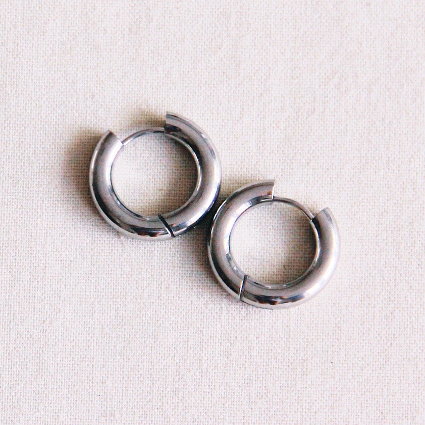 EA517: Stainless steel wide creole 16mm - silver - Selva & Co