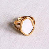 Statement ring met ovale steen - parelmoer - Selva & Co