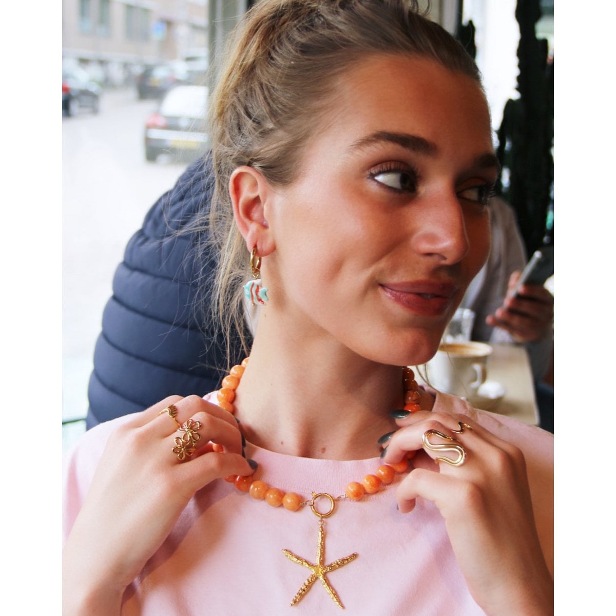 Natuursteen kralenketting XL - fuchsia - Selva & Co