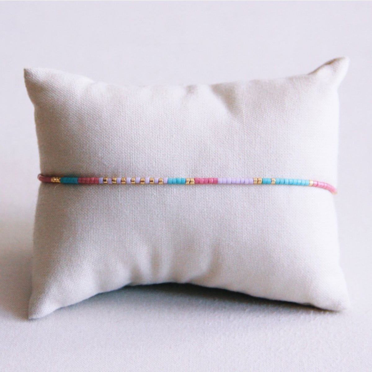 Miyuki bracelet - lilac/purple/old green - Selva & Co