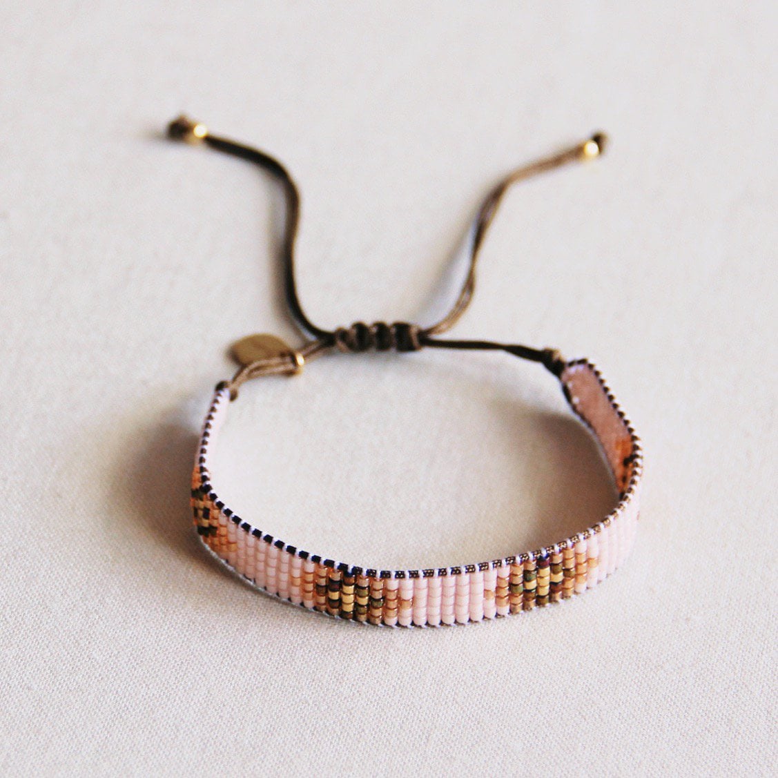 PC114: Weaving bracelet nude/cognac/goldplated - Selva & Co