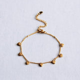 SA853: Charm bracelet with mini hearts – gold - Selva & Co