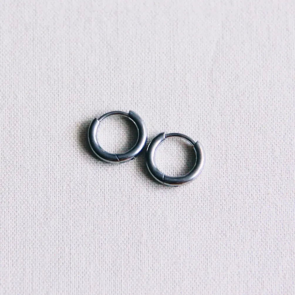 EA501: Stainless steel hoop 10mm “basic” - silver - Selva & Co