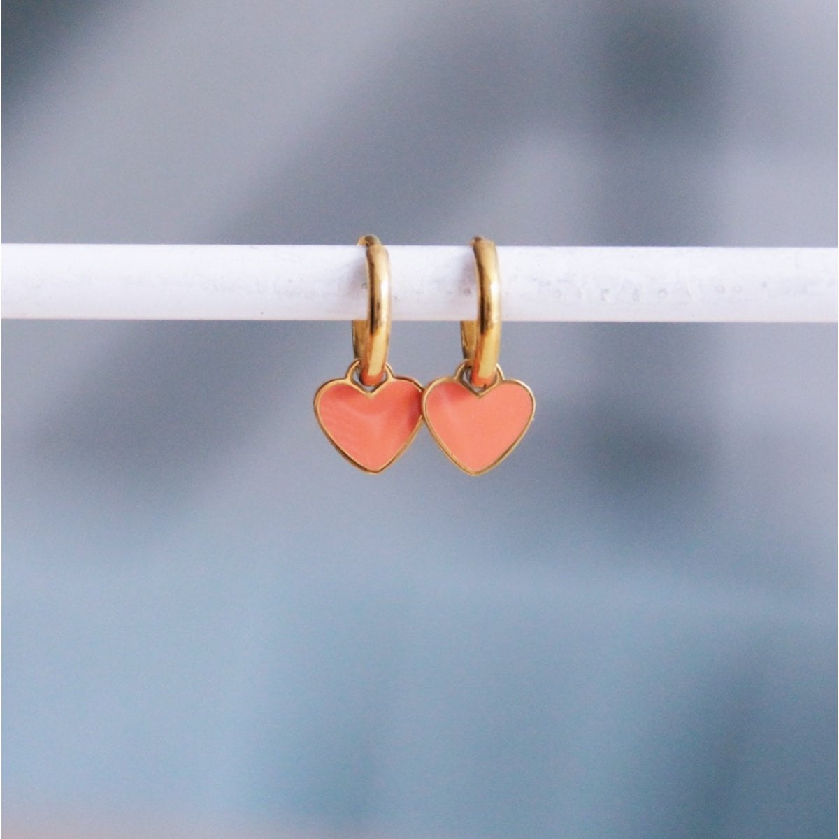Stainless steel hoop earrings with mini heart – coral - Selva & Co